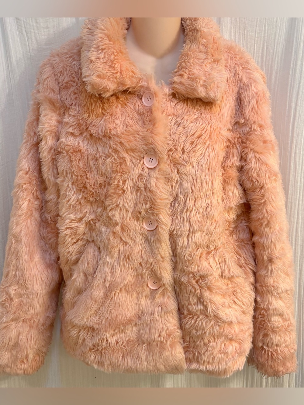 Joujou Women’s Pink Faux Fur Short Jacket Button Front Collared Size L